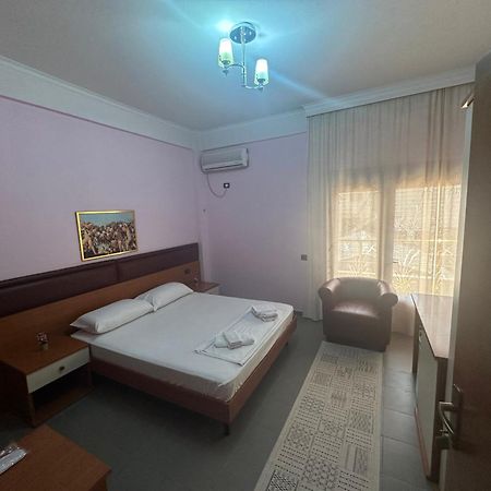 Hotel Edland Wlora Zewnętrze zdjęcie