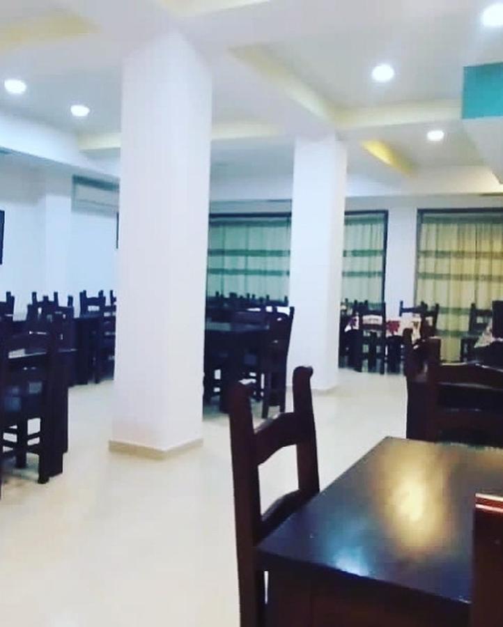 Hotel Edland Wlora Zewnętrze zdjęcie