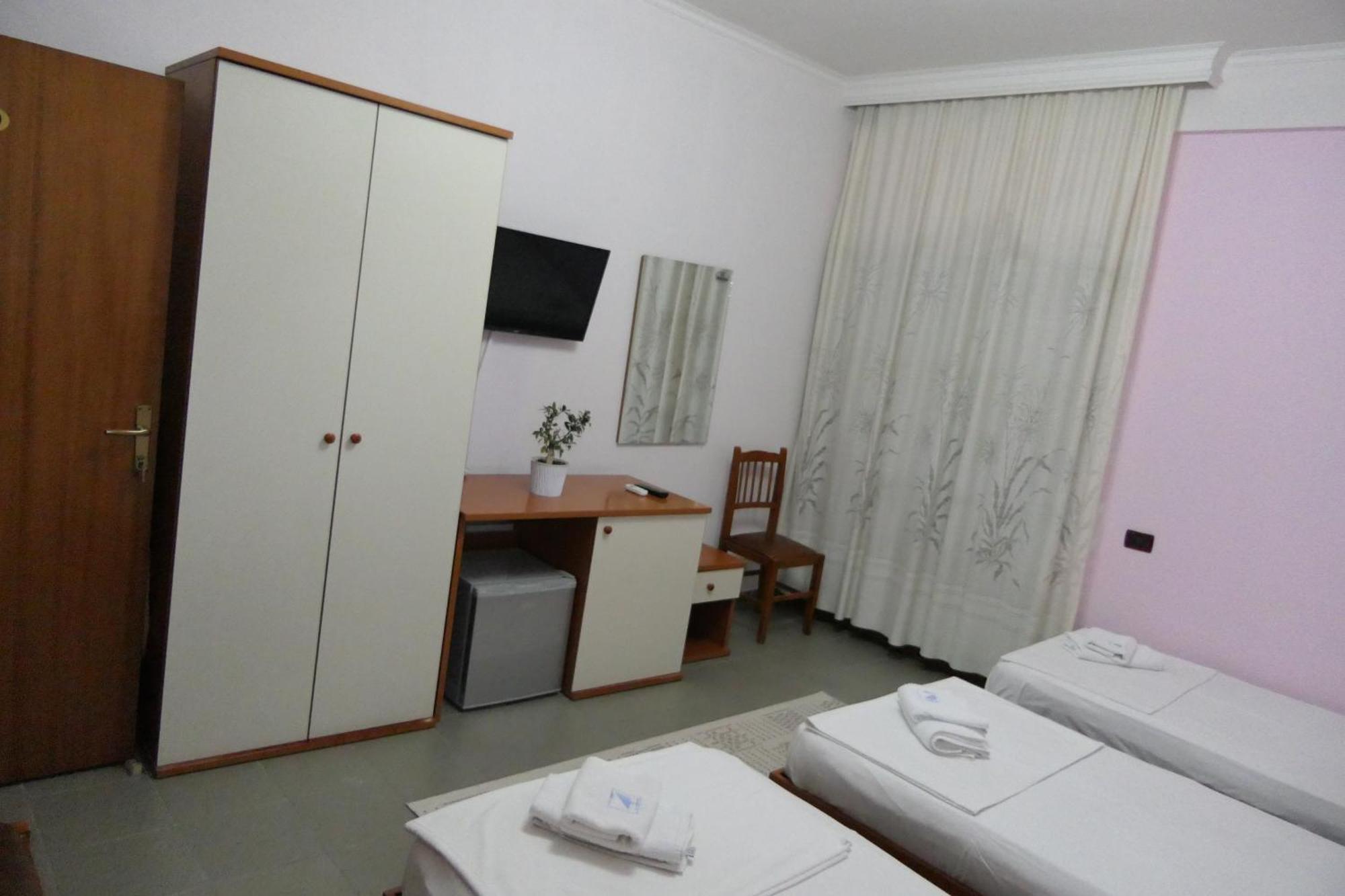 Hotel Edland Wlora Zewnętrze zdjęcie
