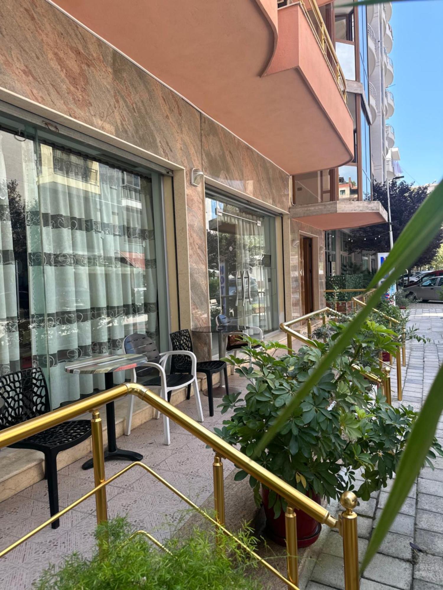 Hotel Edland Wlora Zewnętrze zdjęcie