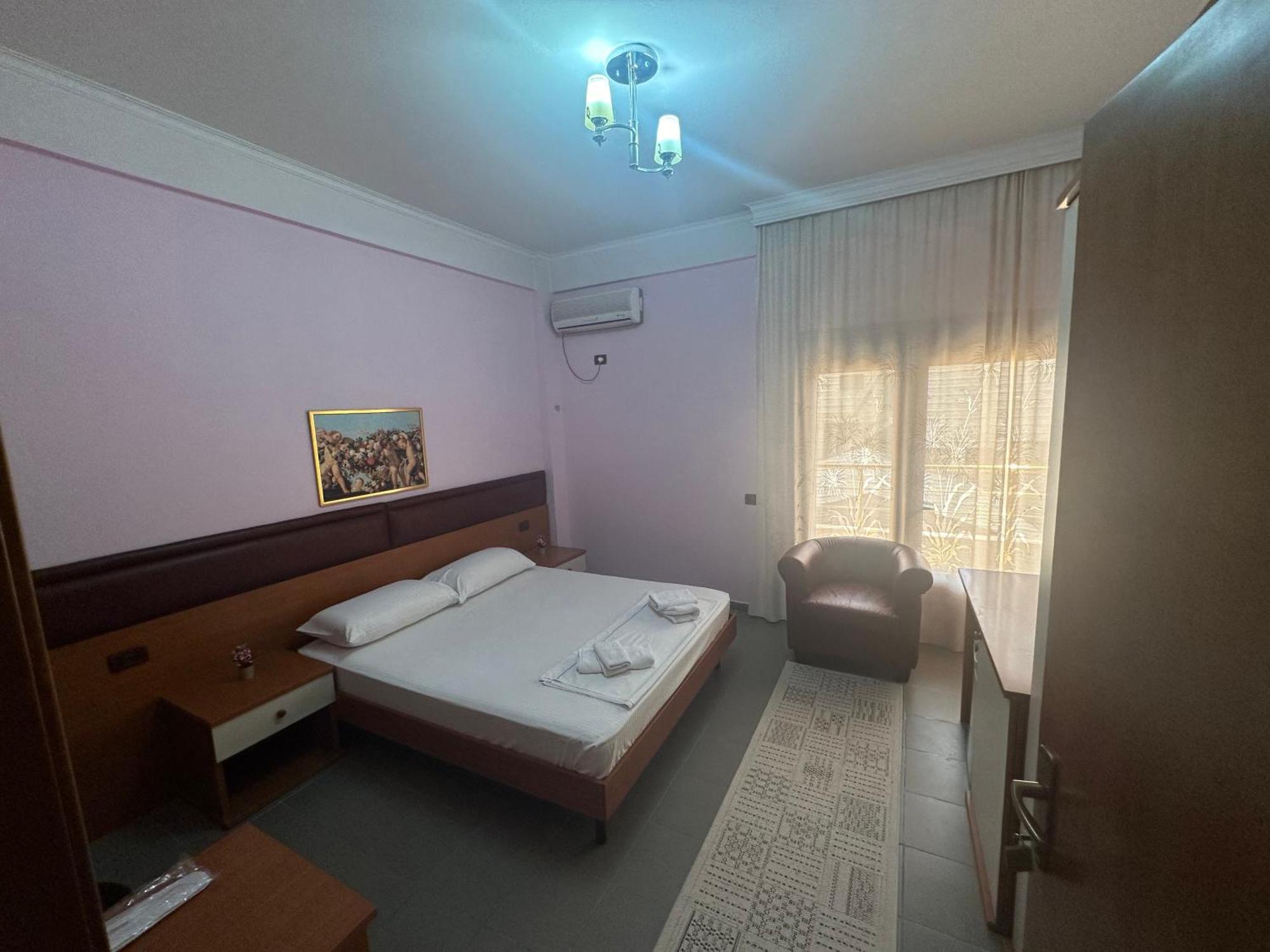 Hotel Edland Wlora Zewnętrze zdjęcie